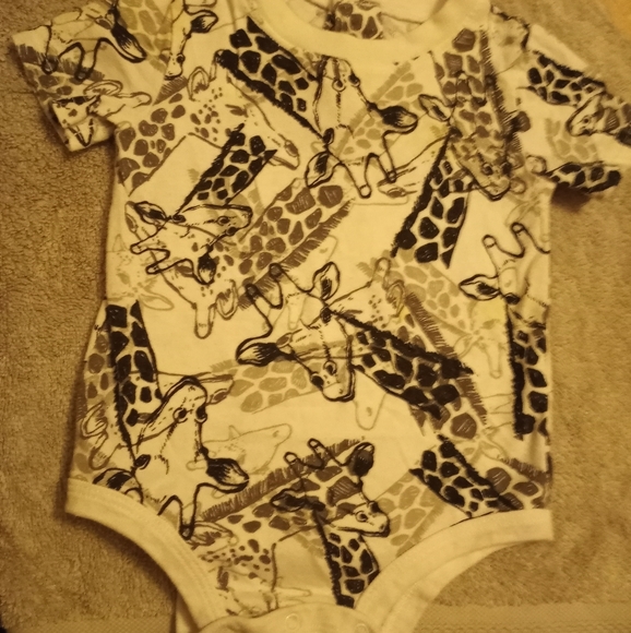 Onesies 3/6M - Picture 7 of 7